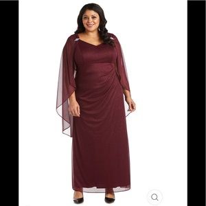 NWT,R&M Richards Empire Waist Gown with Cape Attachment - Plus,Merlot color